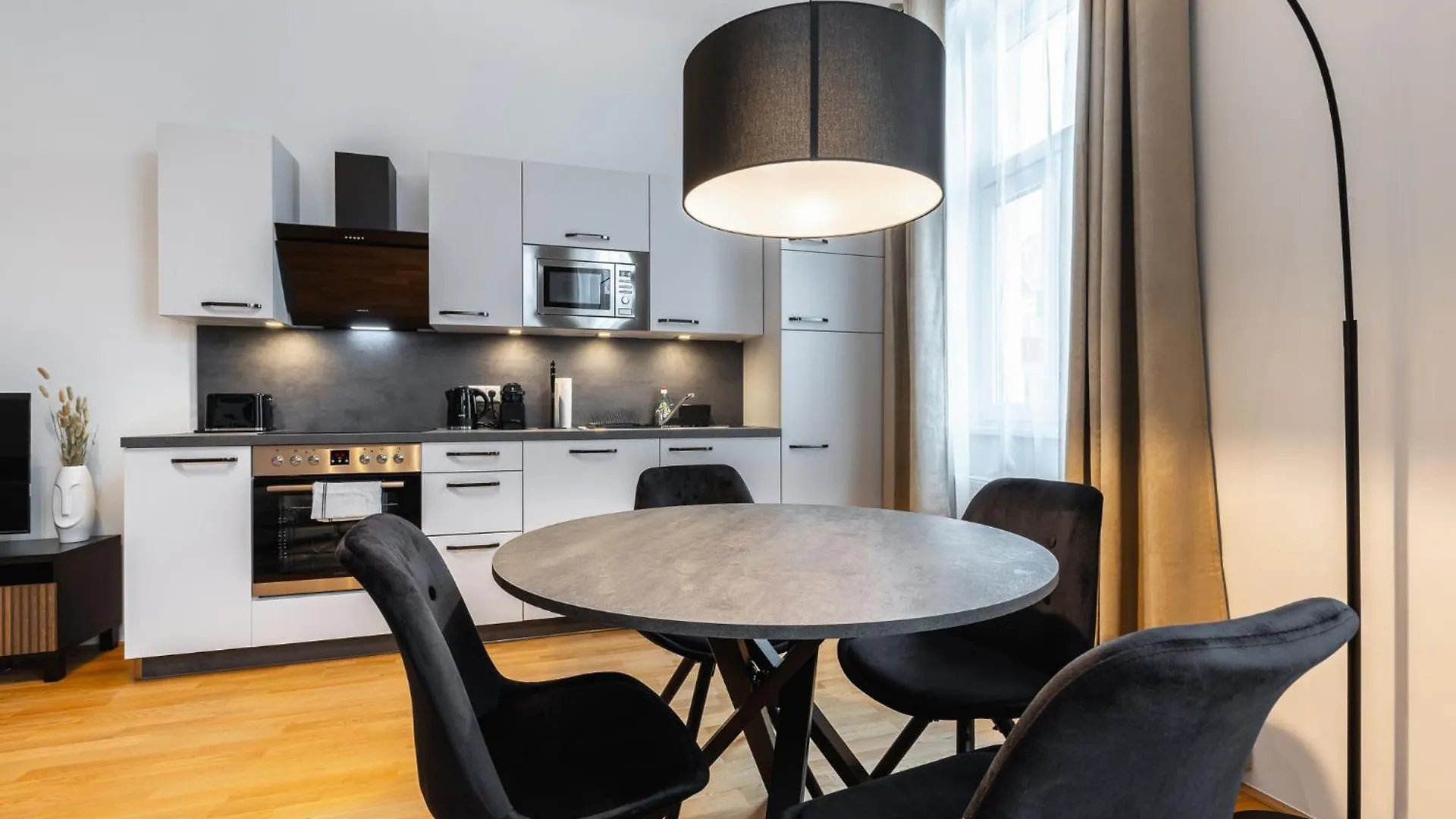 Cosy Brand-New Studio In A Calm Discrict Of Vienna 0*,