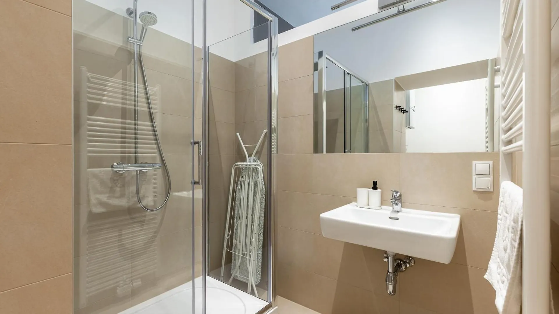 Apartment Cosy Brand-New Studio In A Calm Discrict Of Vienna